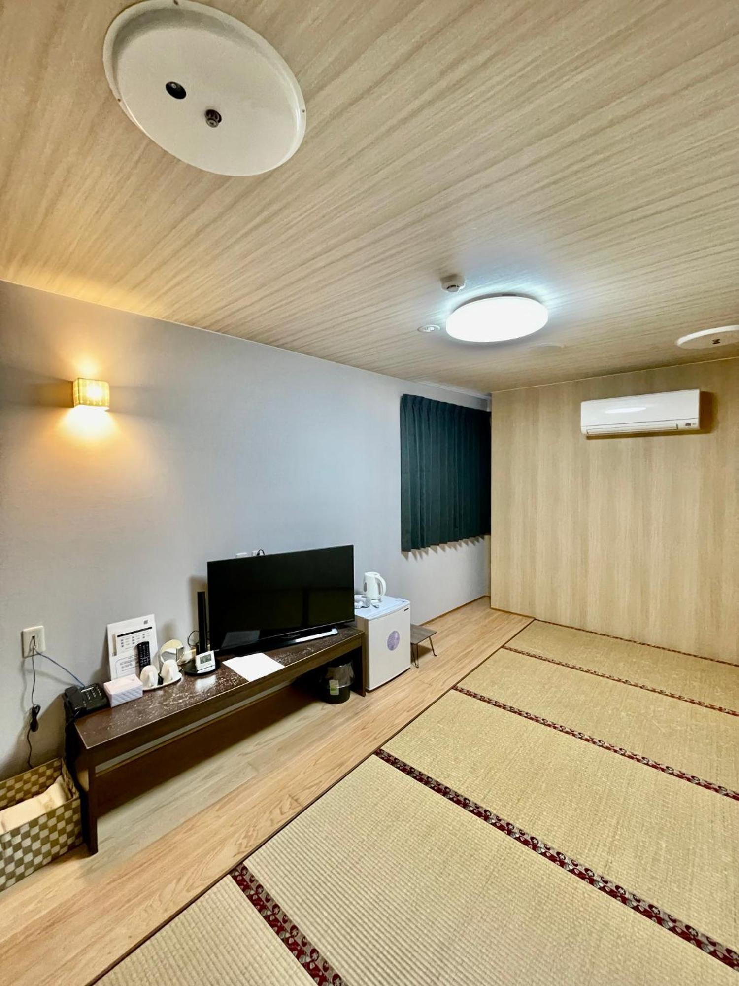 Hotel Select Inn Saitama Moroyama Ogose Esterno foto
